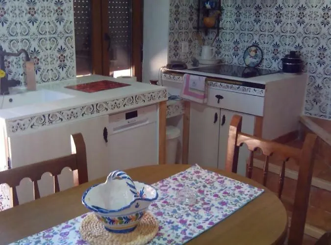 Hansel Y Gretel בית נופש Pedrosa del Rey